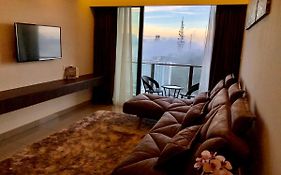 Sky D'Mont Suites